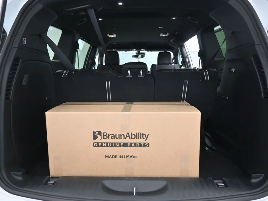 2026 Chrysler Pacifica Select photo 4