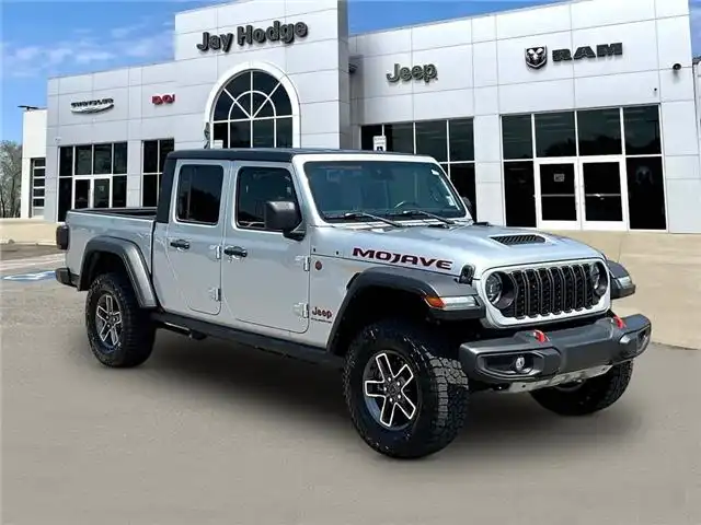 2024 Jeep Gladiator Mojave's photo