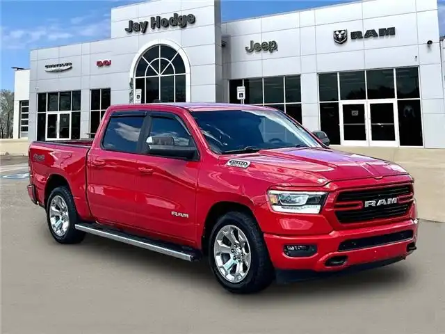 2019 RAM 1500 Big Horn/Lone Star 4WD Crew Cab 5'7's photo