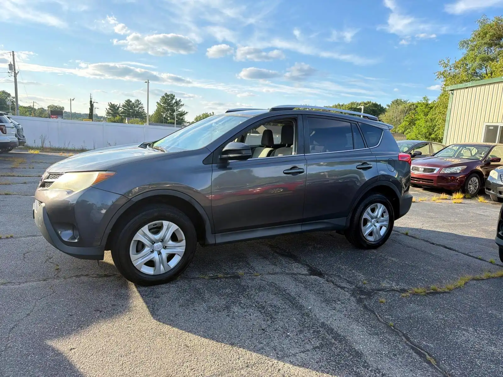 2015 Toyota RAV4 LE AWD's photo