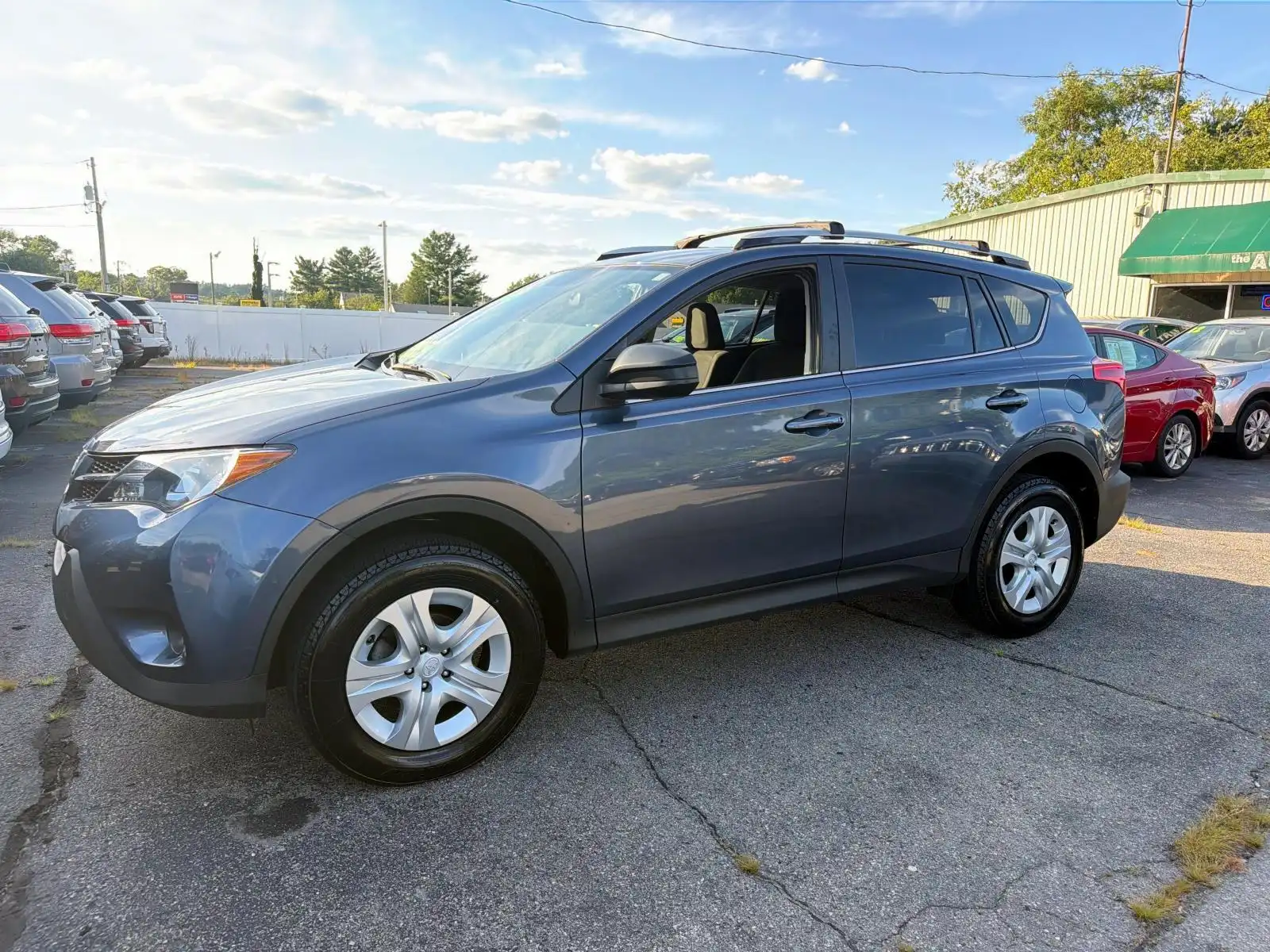 2014 Toyota RAV4 LE AWD's photo