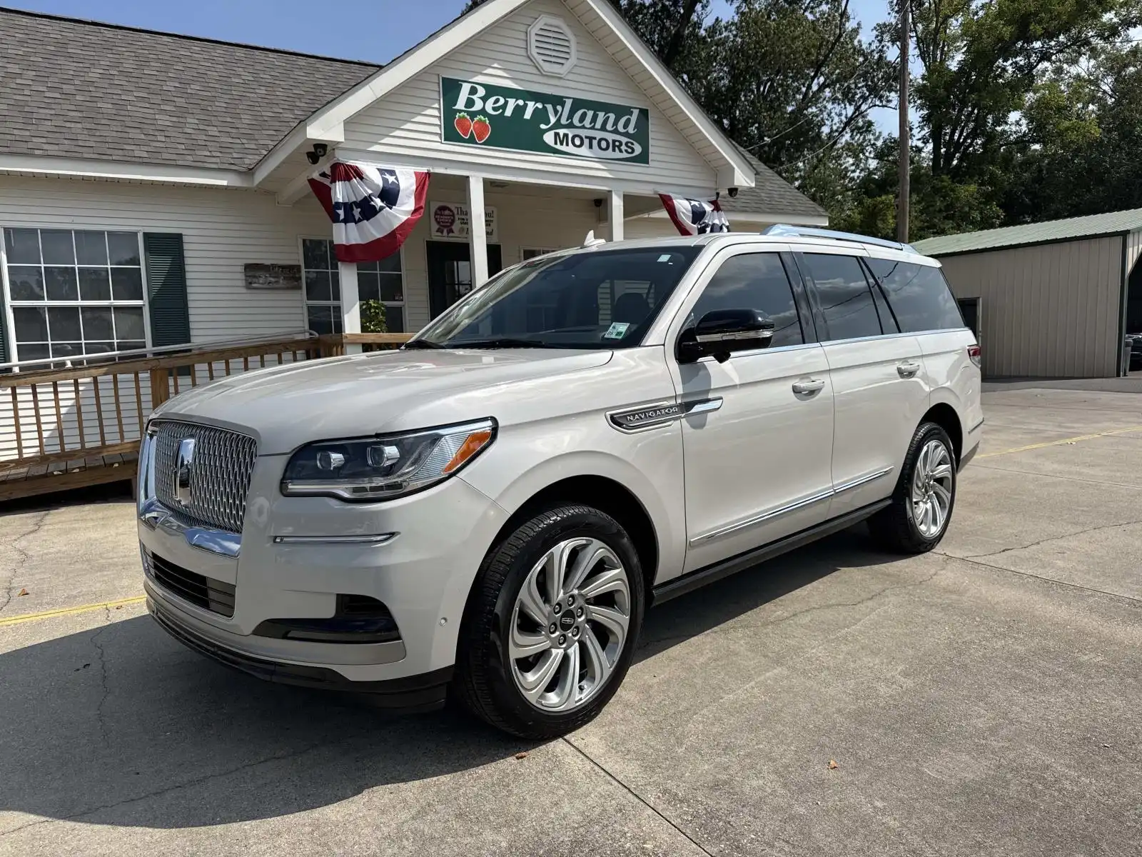 2024 Lincoln Navigator Reserve 4WD's photo