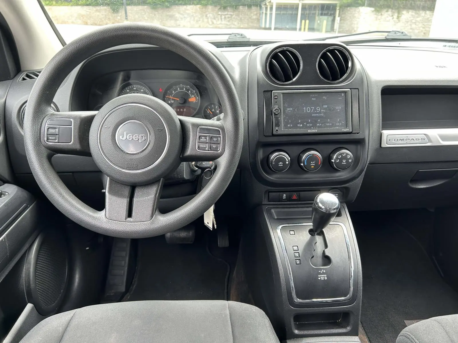2014 Jeep Compass Sport 4X4 photo 5