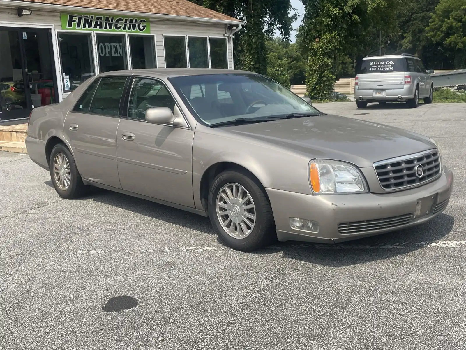 2004 Cadillac DeVille DHS's photo