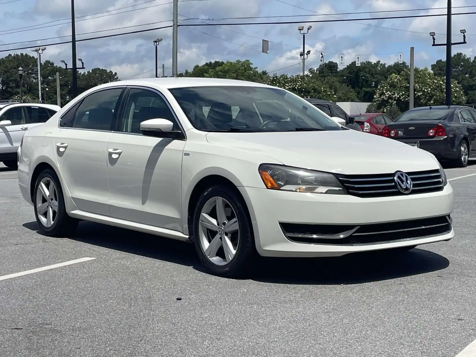 2014 Volkswagen Passat 1.8T Wolfsburg Edition Auto PZEV's photo