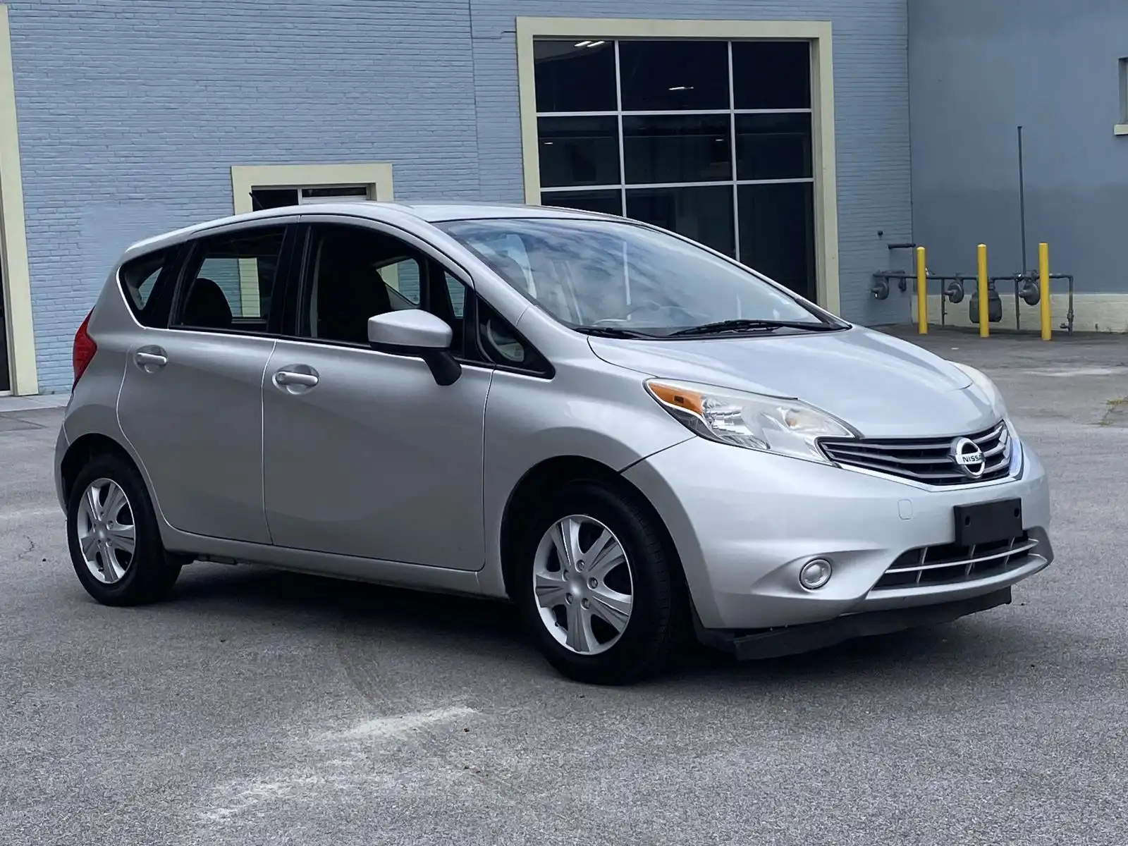 2015 Nissan Versa Note 1.6 SV CVT's photo