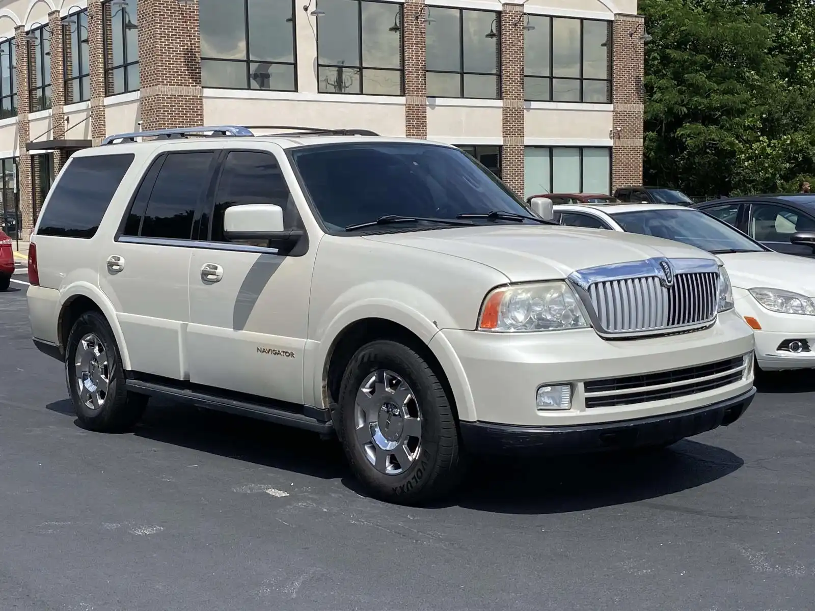 2005 Lincoln Navigator Luxury 4x4's photo