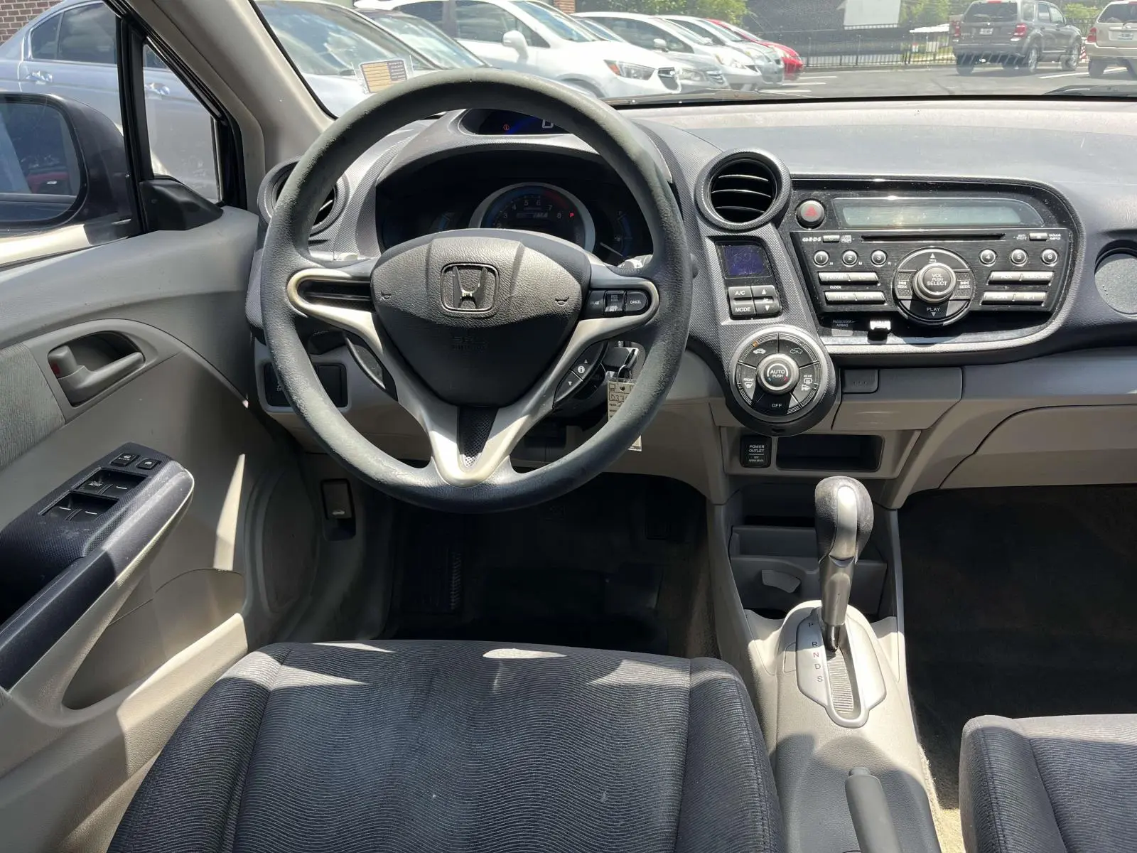 2010 Honda Insight EX photo 4