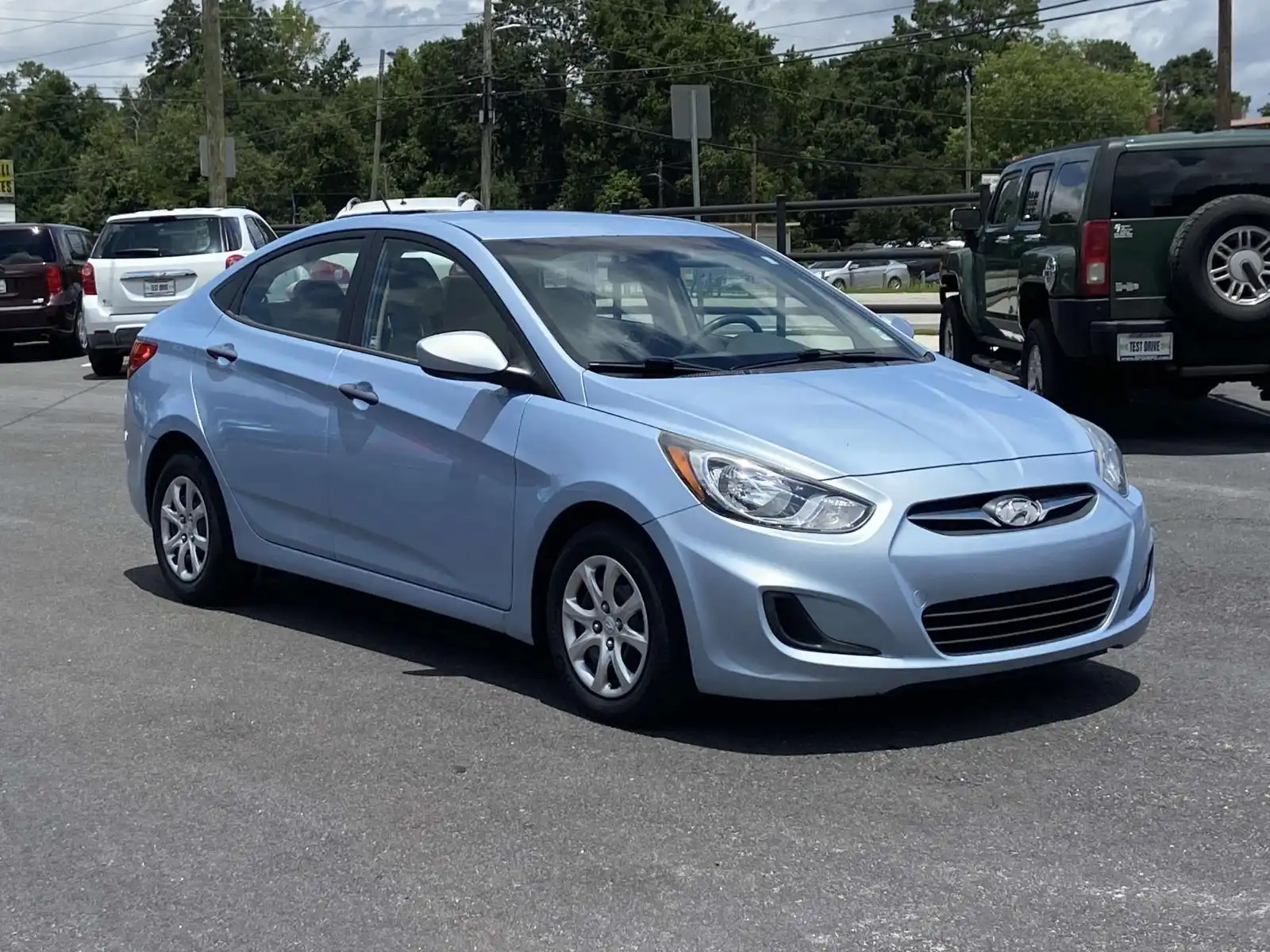 2013 Hyundai Accent GLS 4-Door 6-Speed Automatic's photo
