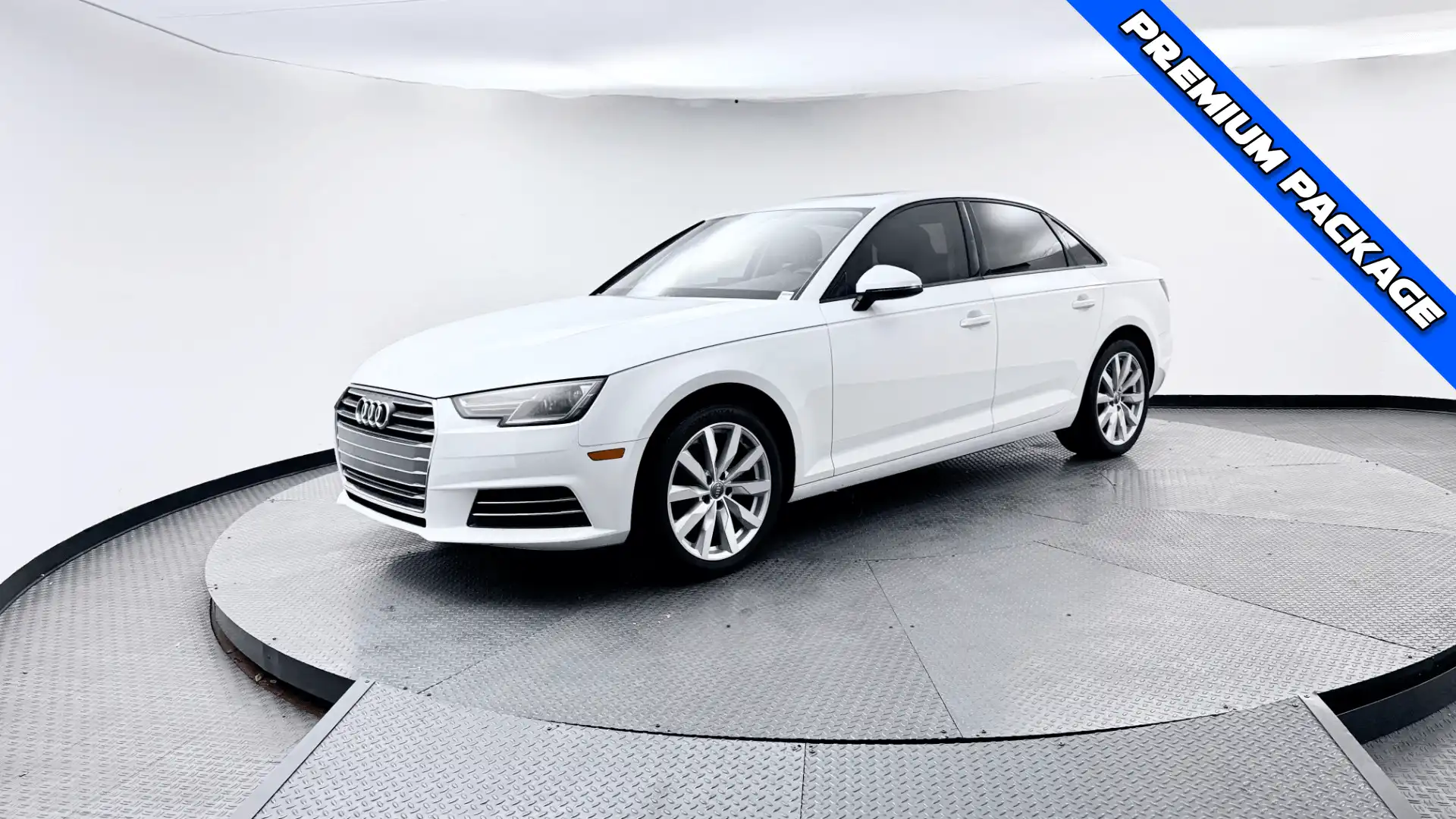 2017 Audi A4 2.0T FWD S tronic Premium Ultra's photo