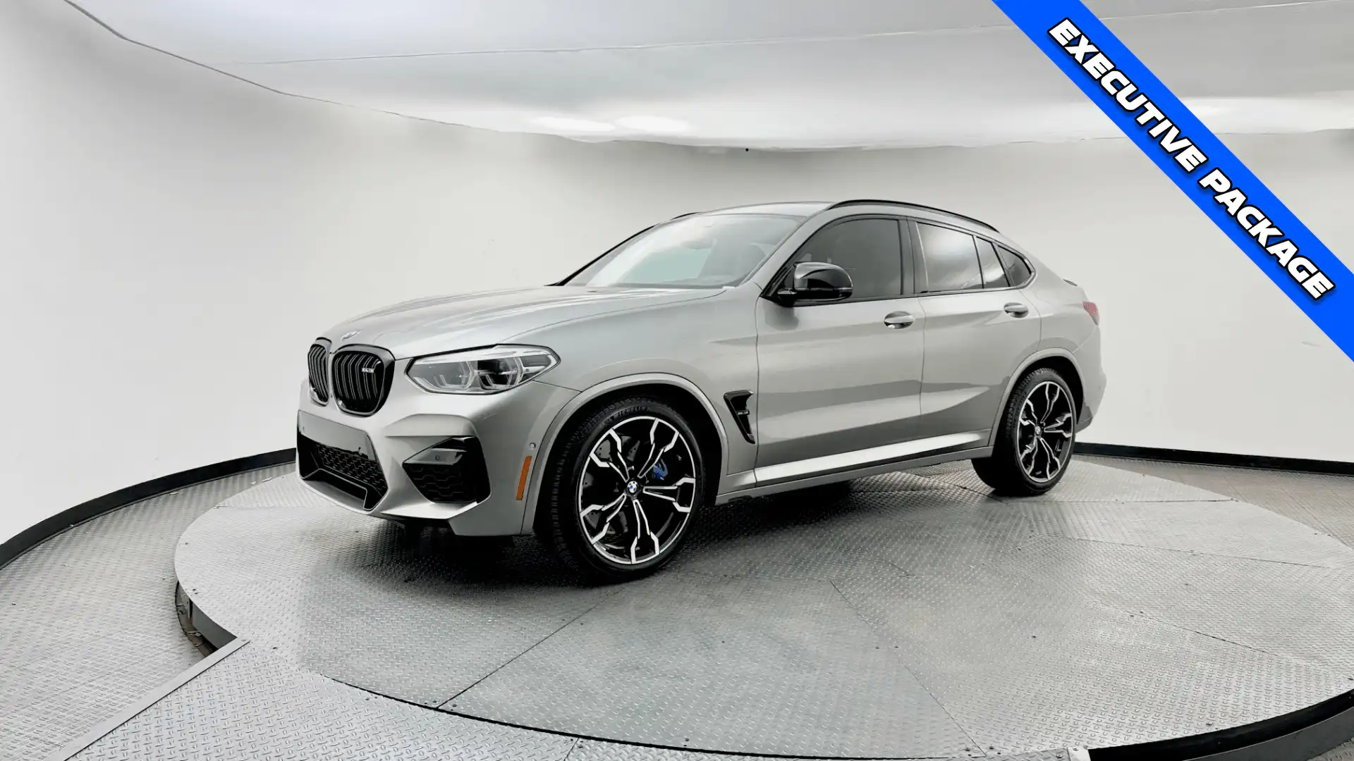 2020 BMW X4 M Competition's photo