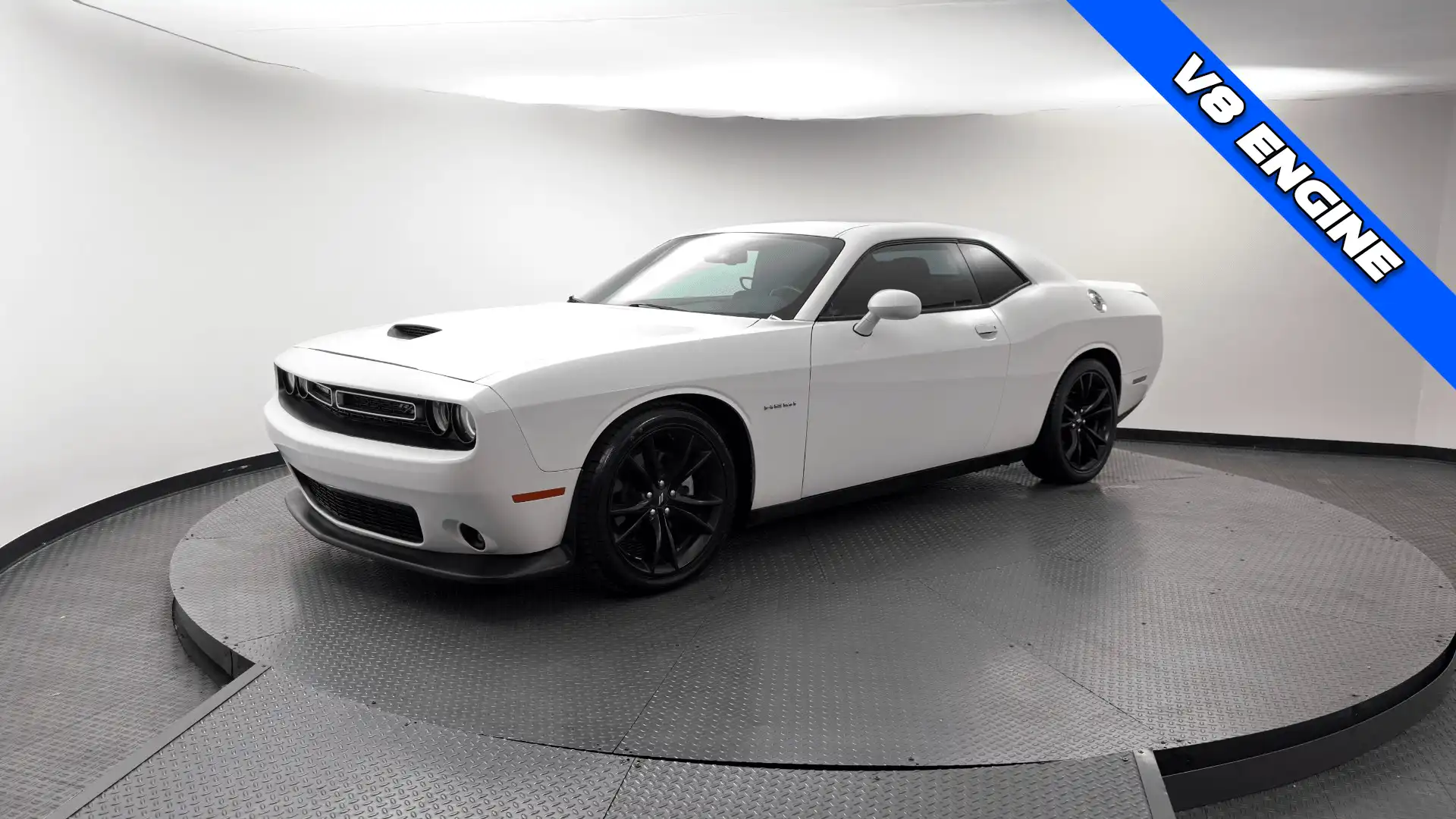 2020 Dodge Challenger R/T's photo