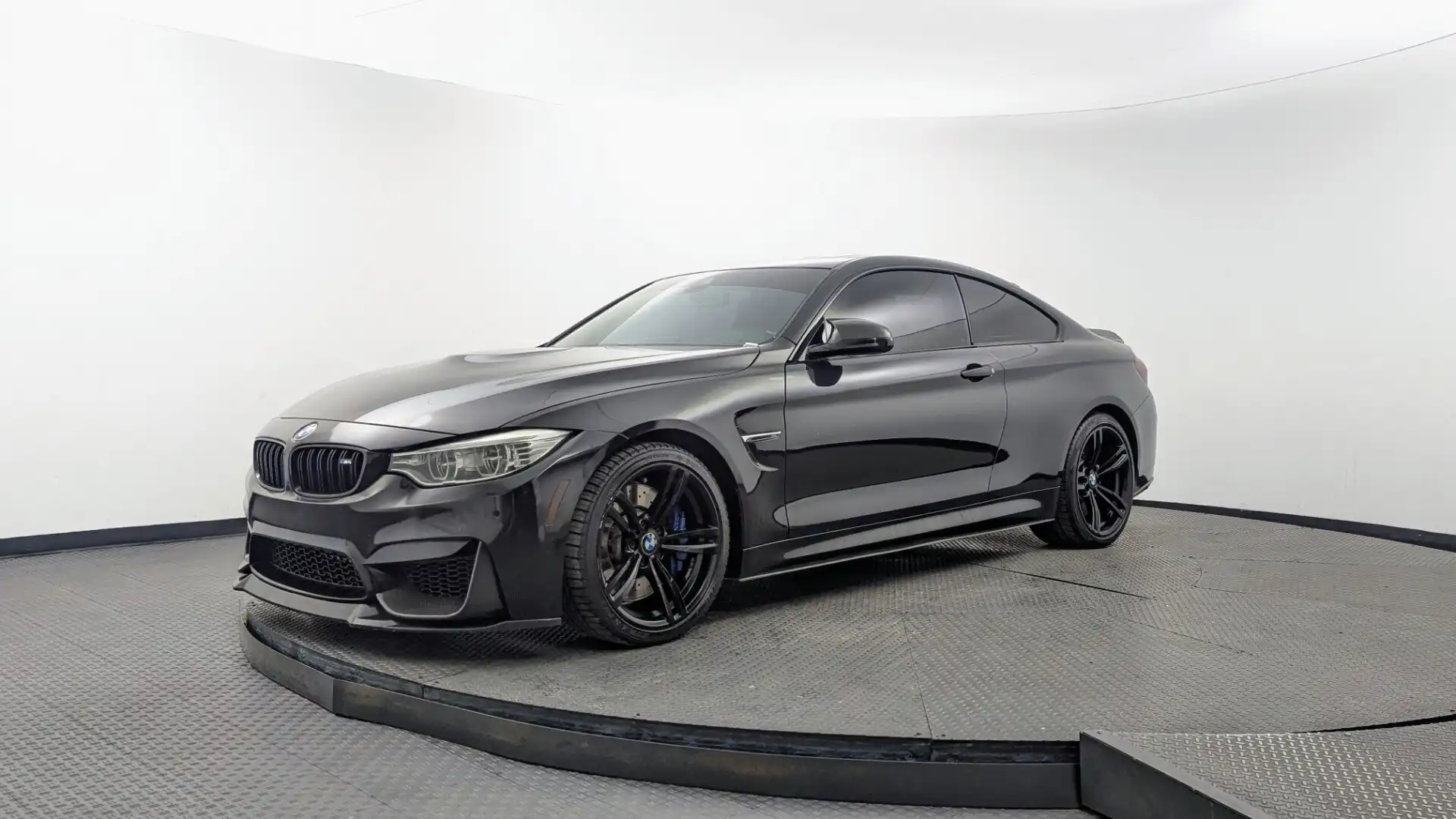 2017 BMW M4 Base's photo