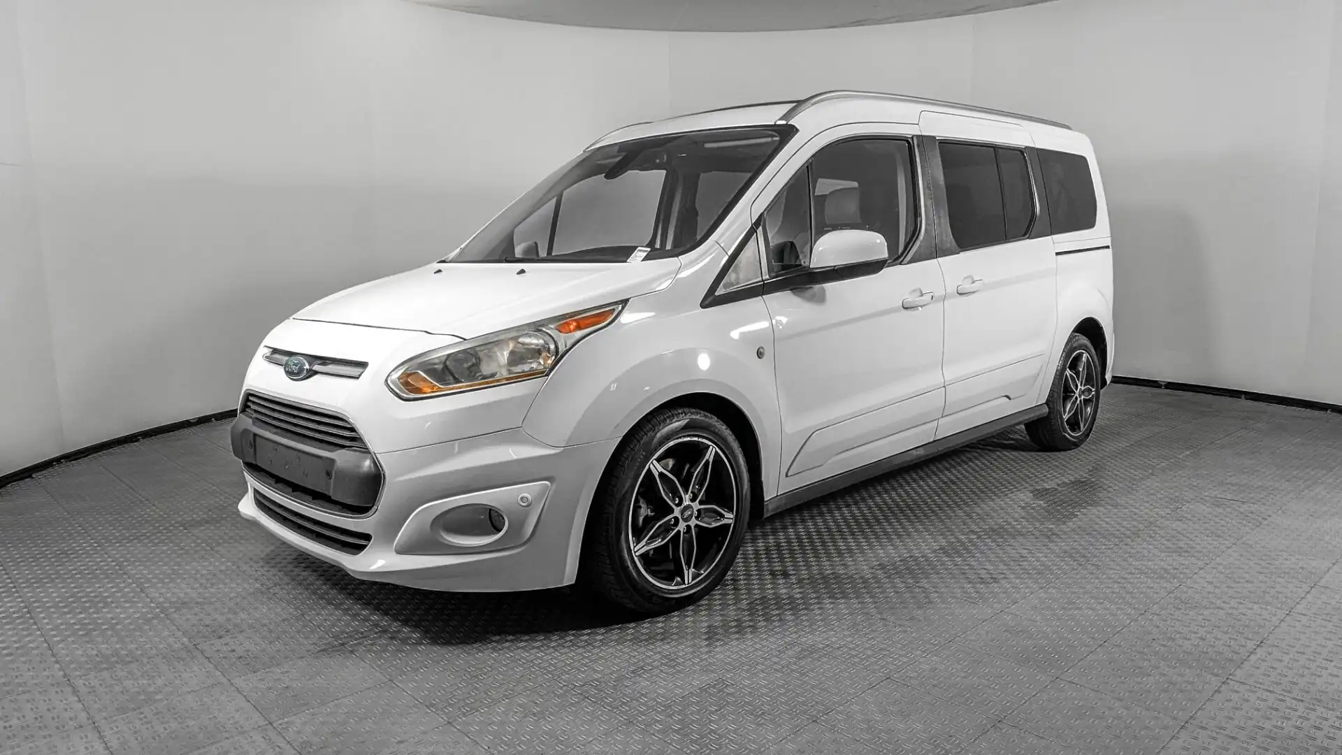 2018 Ford Transit Connect Titanium LWB Wagon's photo