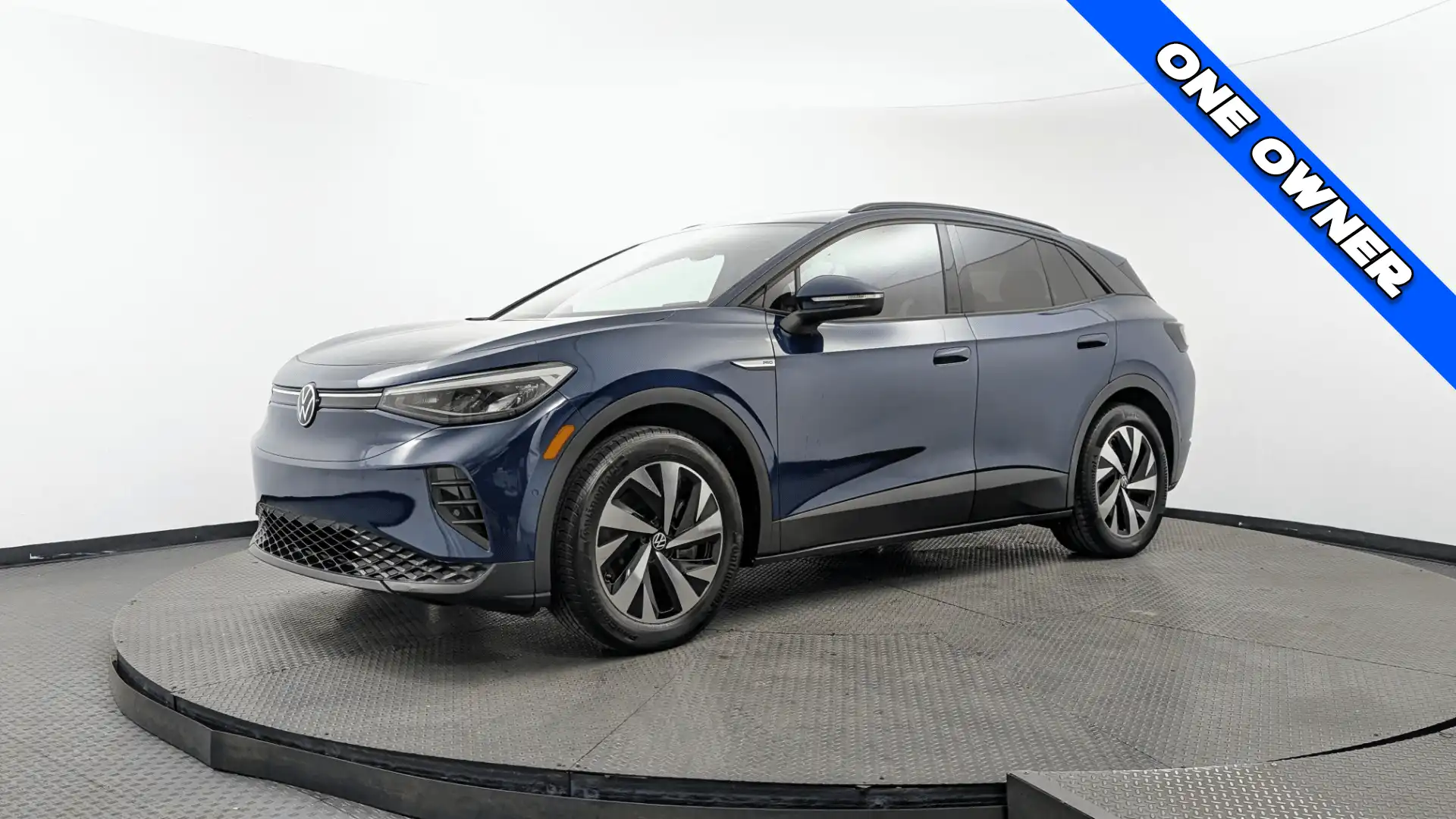 2023 Volkswagen ID.4 PRO LG's photo
