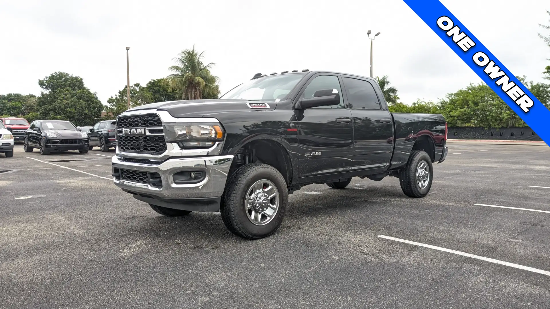 2022 RAM 2500 Big Horn 4WD Crew Cab SWB's photo