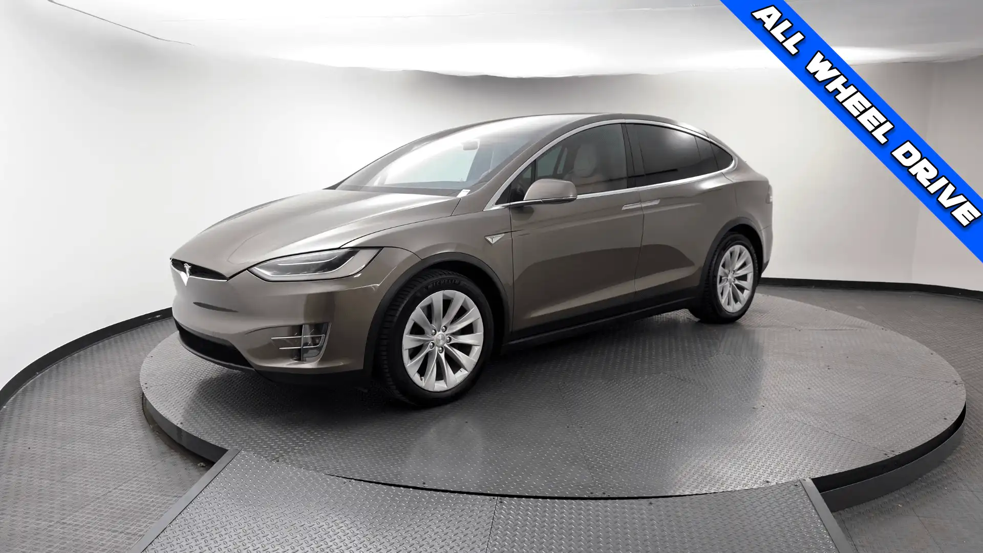 2016 Tesla Model X 90D's photo