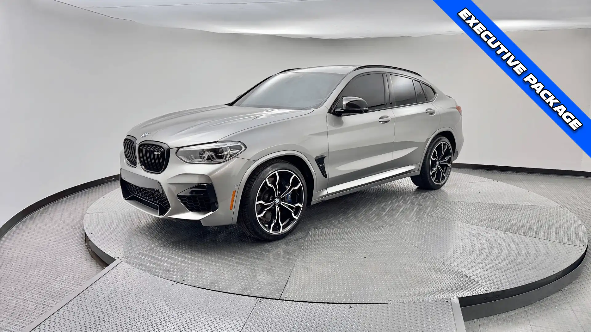 2020 BMW X4 M Competition's photo
