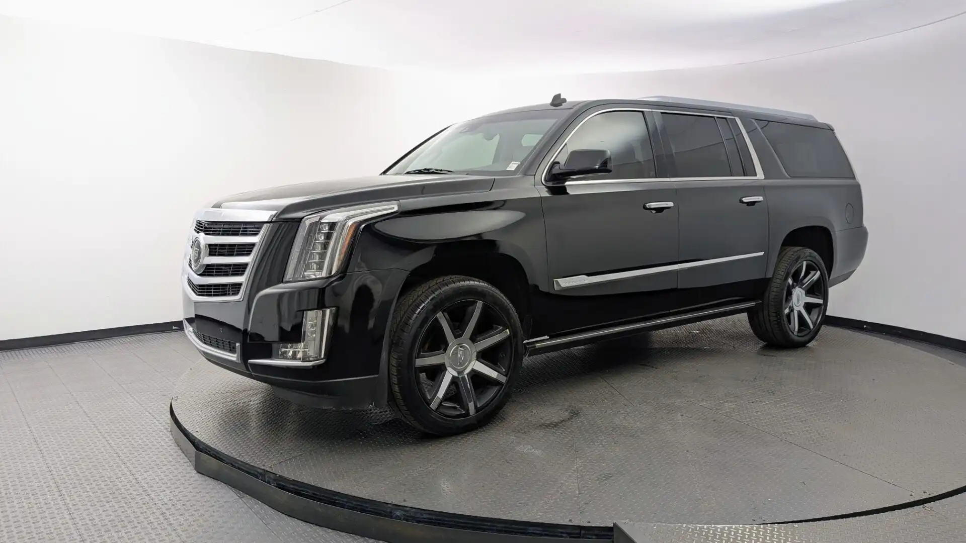 2015 Cadillac Escalade ESV Premium 2WD's photo