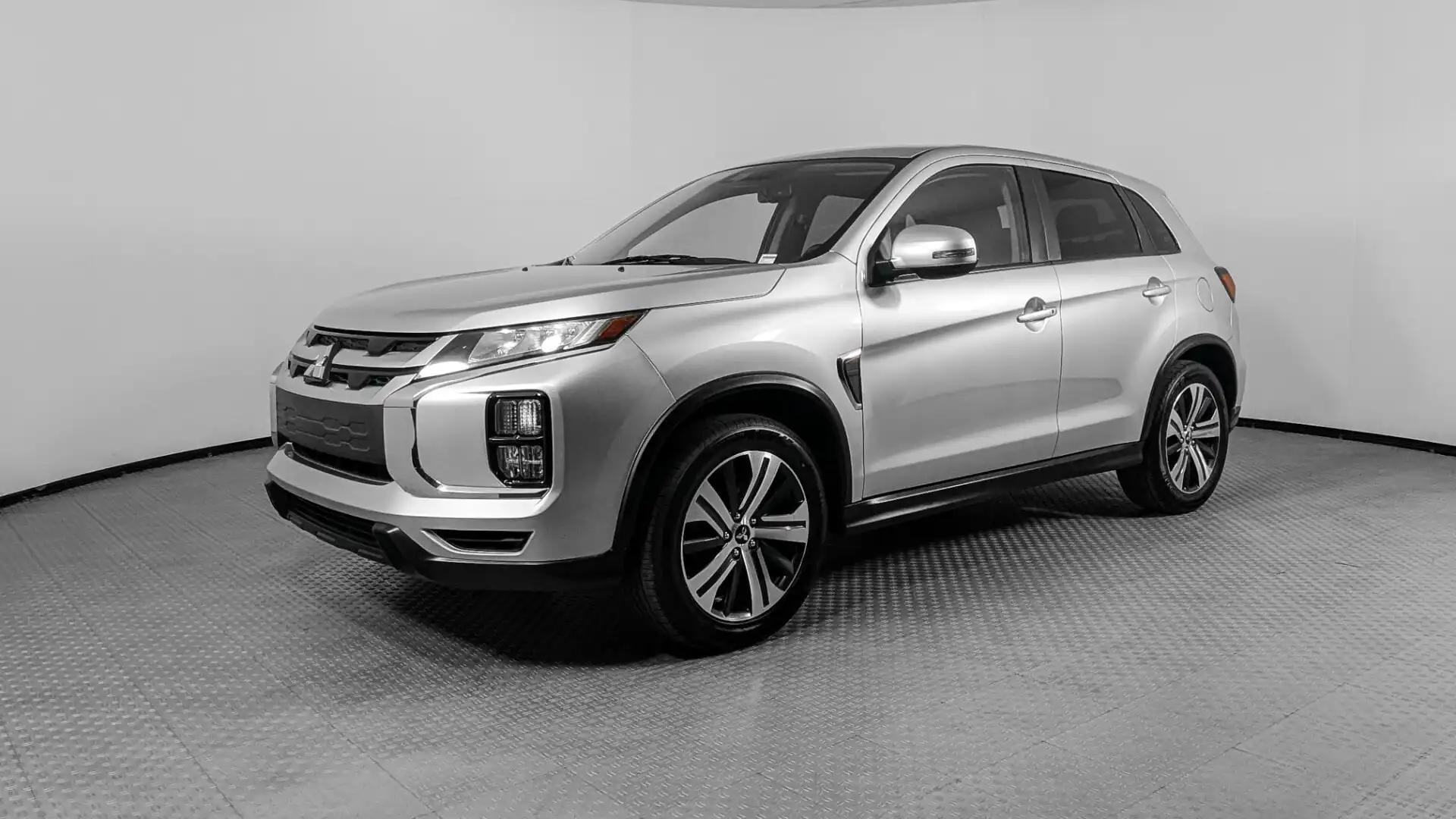 2021 Mitsubishi Outlander Sport 2.0 SE 2WD CVT's photo