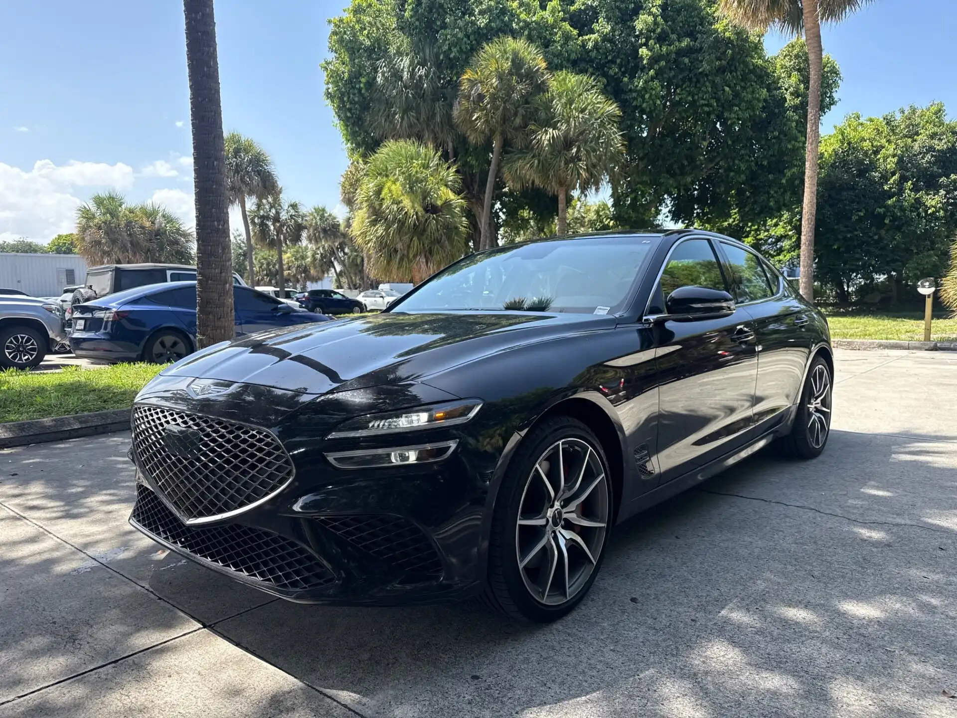 2025 Genesis G70 2.5T Standard's photo