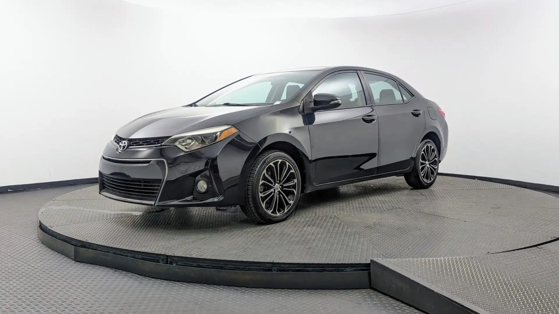 2014 Toyota Corolla L AT's photo