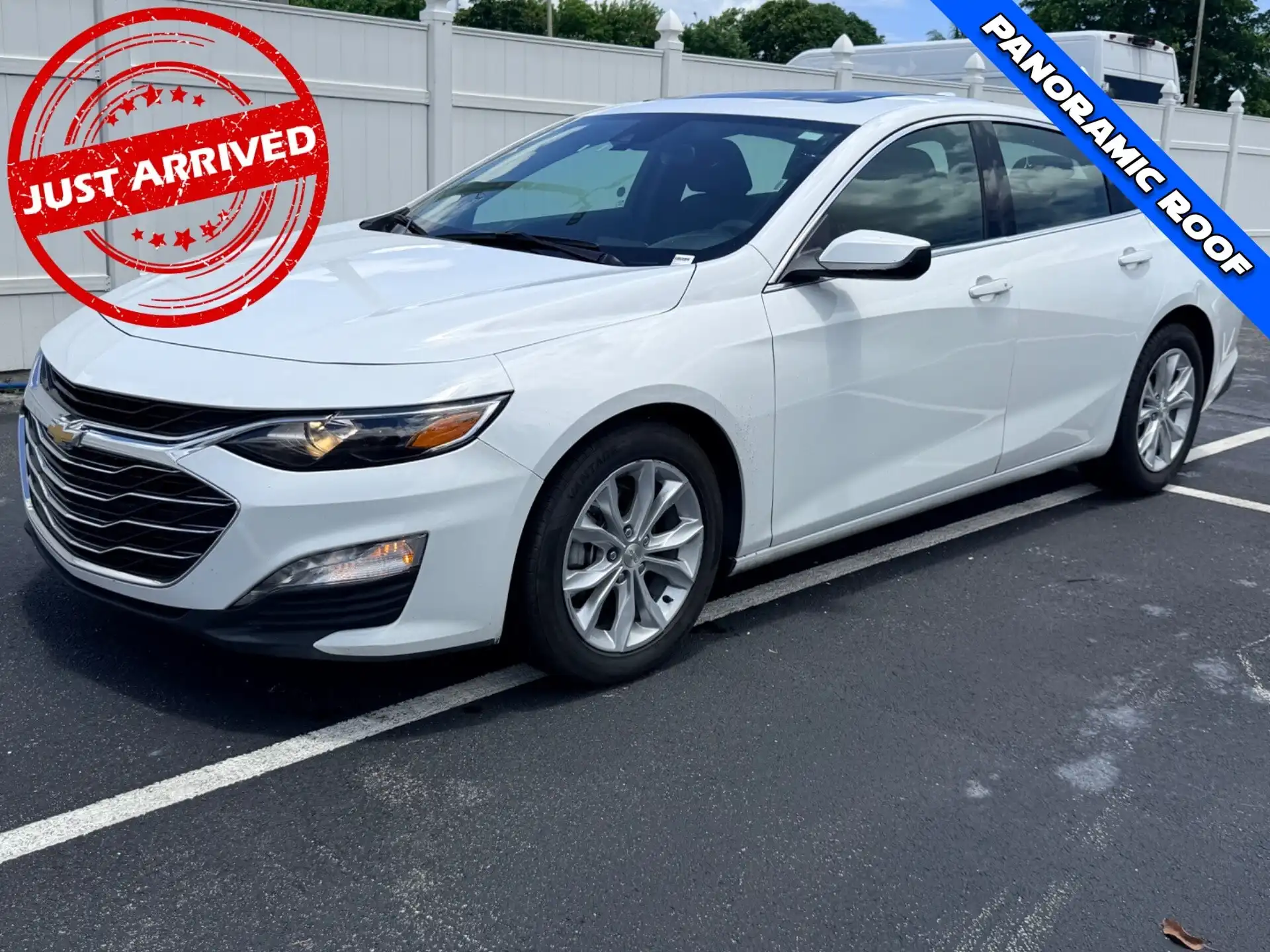 2024 Chevrolet Malibu 1LT's photo
