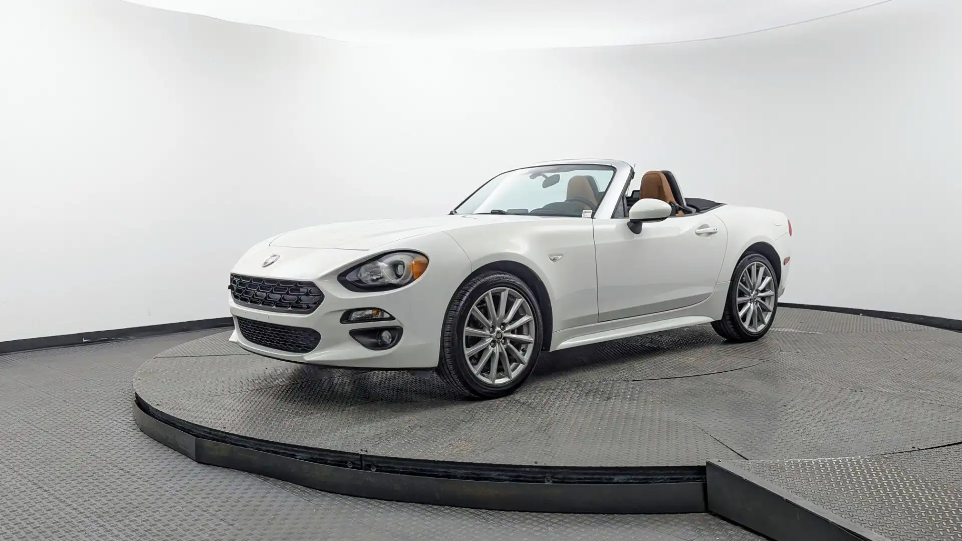 2020 FIAT 124 Spider 1.4 Lusso RWD's photo