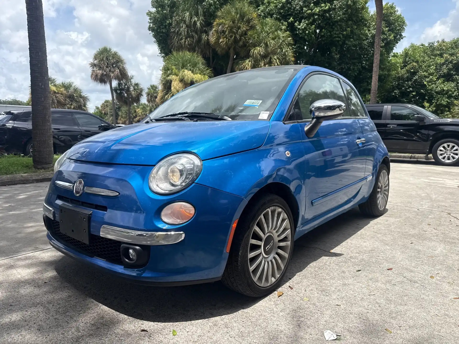 2017 FIAT 500 Lounge's photo