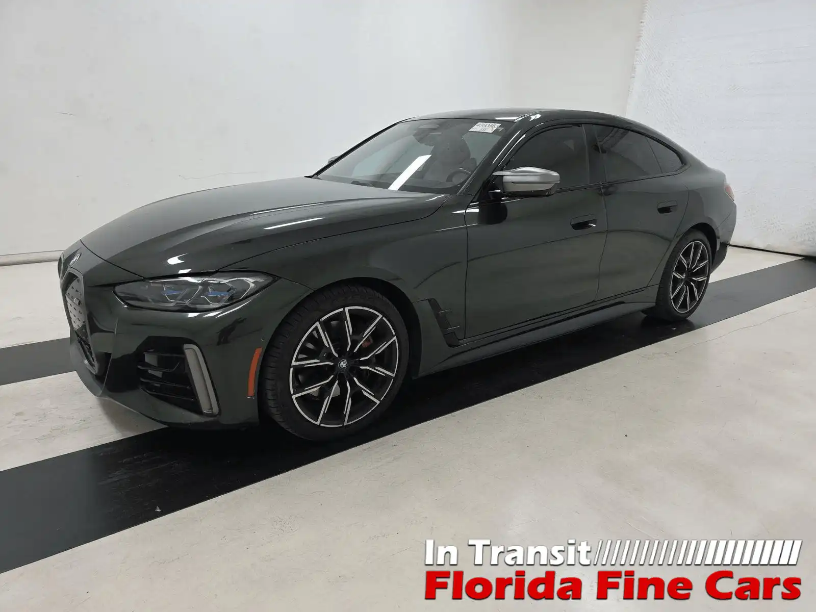 2022 BMW i4 M50's photo