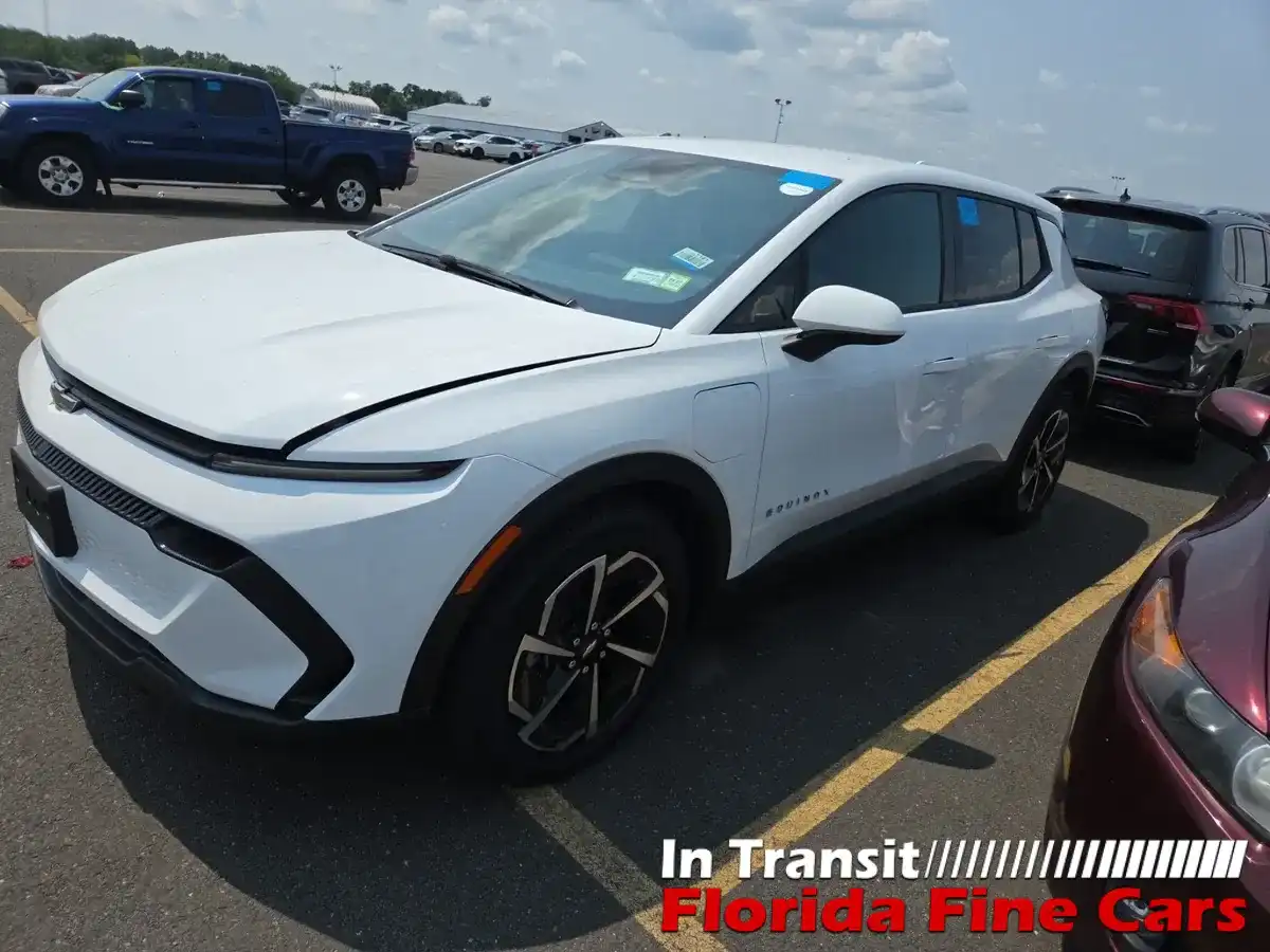 2026 Chevrolet Equinox EV 1LT FWD's photo