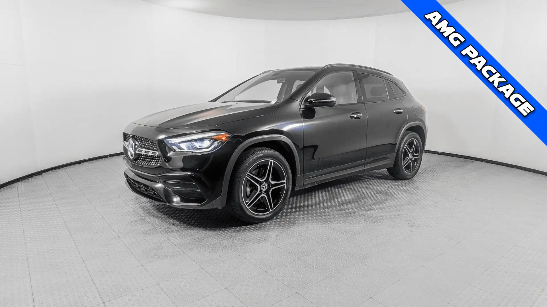 2023 Mercedes-Benz GLA GLA250's photo