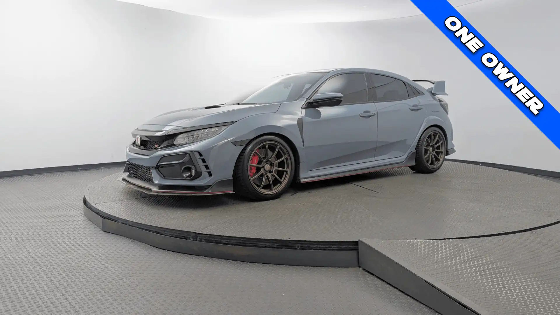2021 Honda Civic Type-R Touring's photo