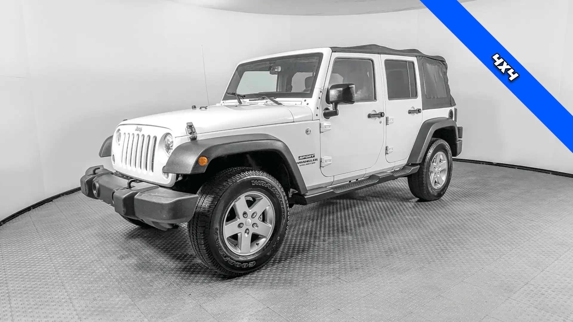 2015 Jeep Wrangler Sport's photo