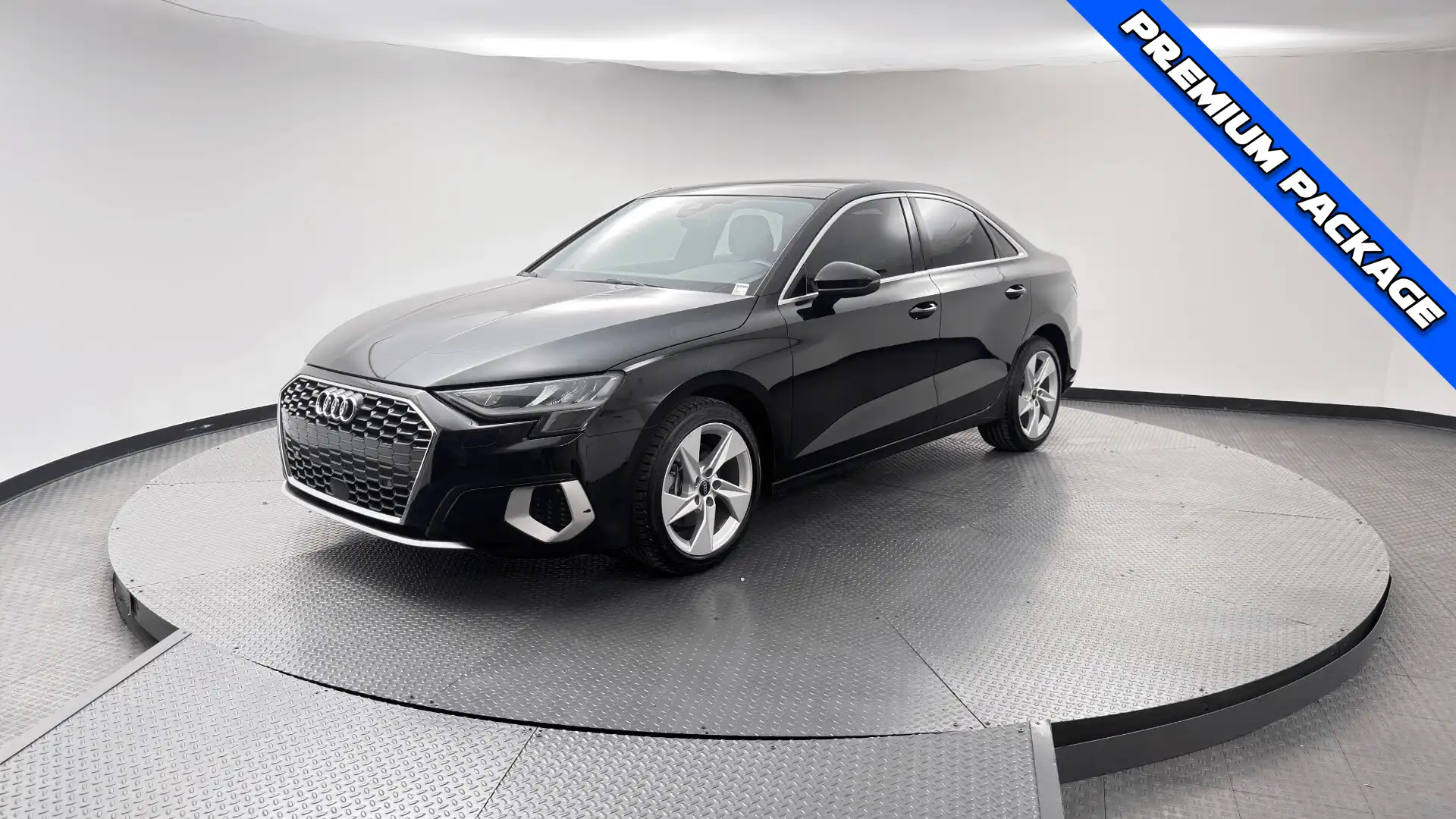 2022 Audi A3 40 TFSI Premium FWD S tronic's photo