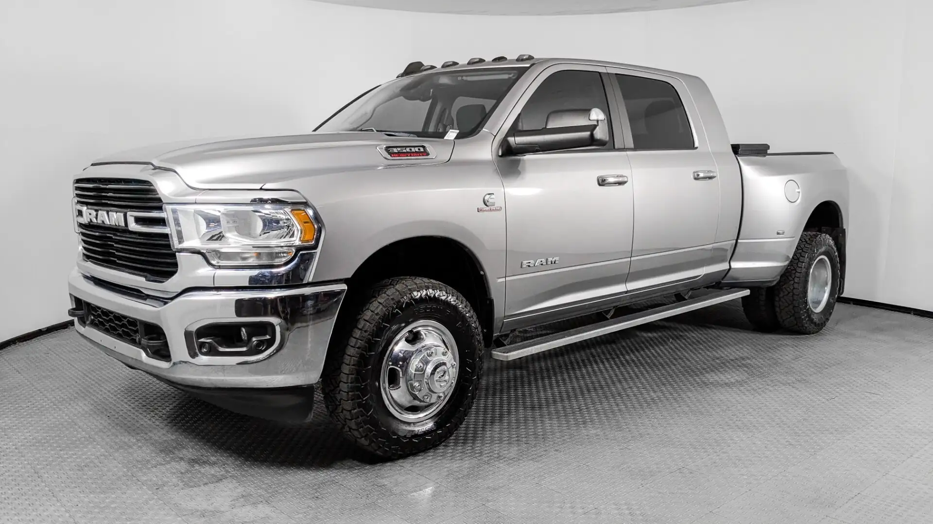 2019 RAM 3500 Big Horn 4WD Mega Cab's photo