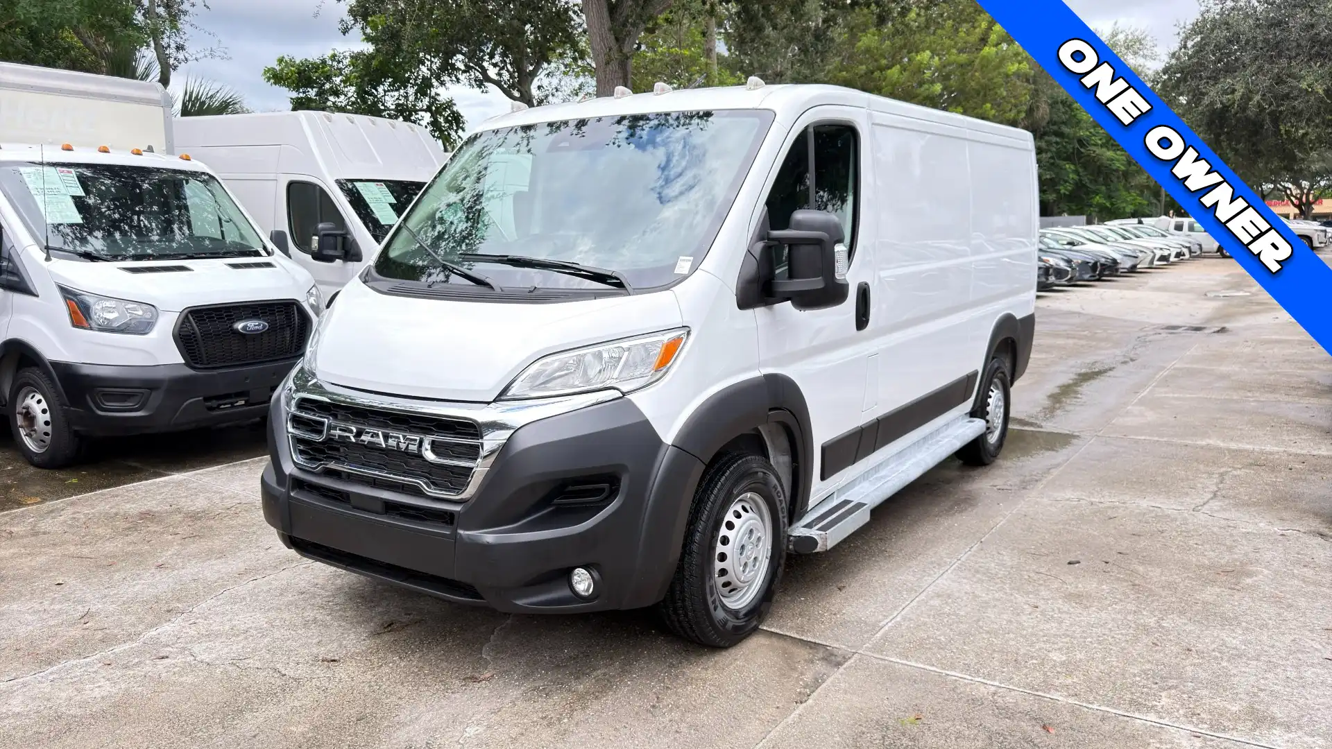 2025 RAM ProMaster 2500 Tradesman with PS 136" WB Low Roof's photo