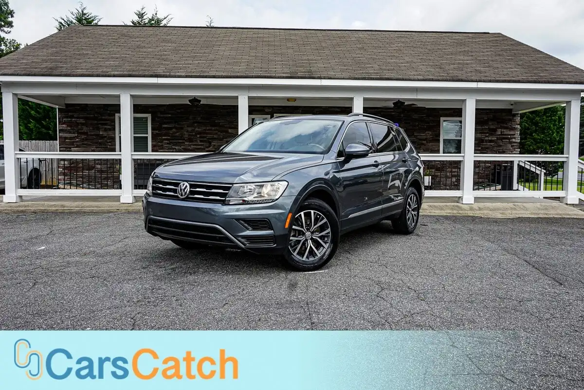 2020 Volkswagen Tiguan 2.0T SE's photo