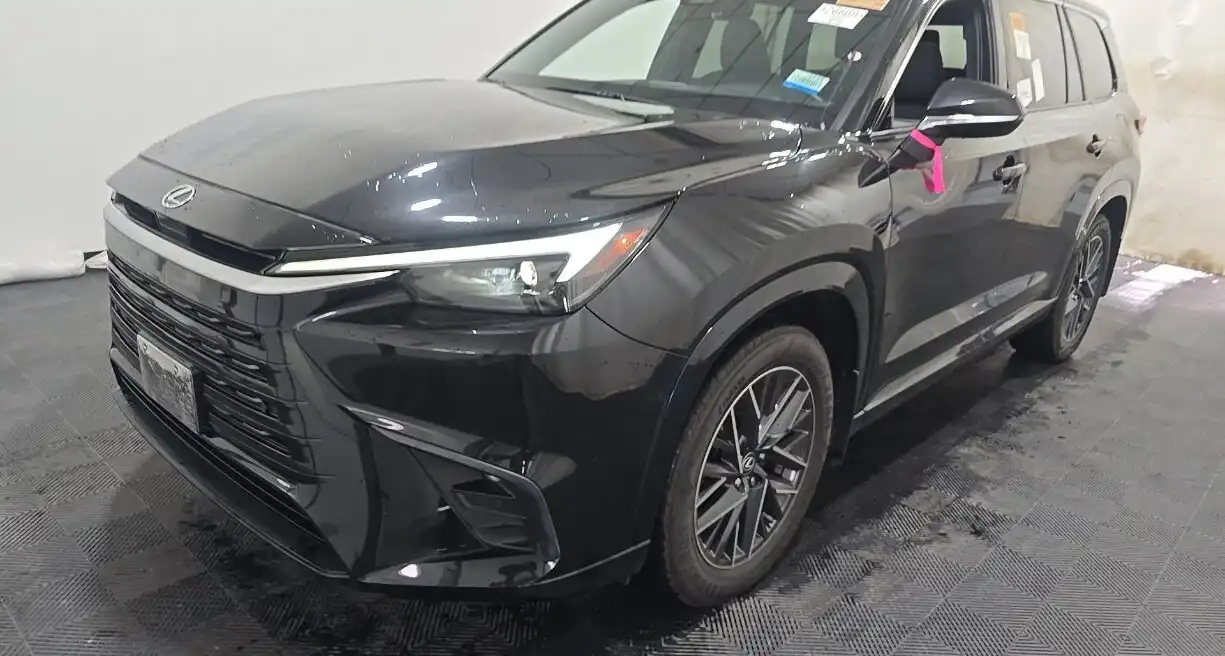 2024 Lexus TX 350's photo