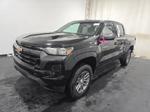 2023 Chevrolet Colorado LT 4WD Crew Cab Short Box's photo