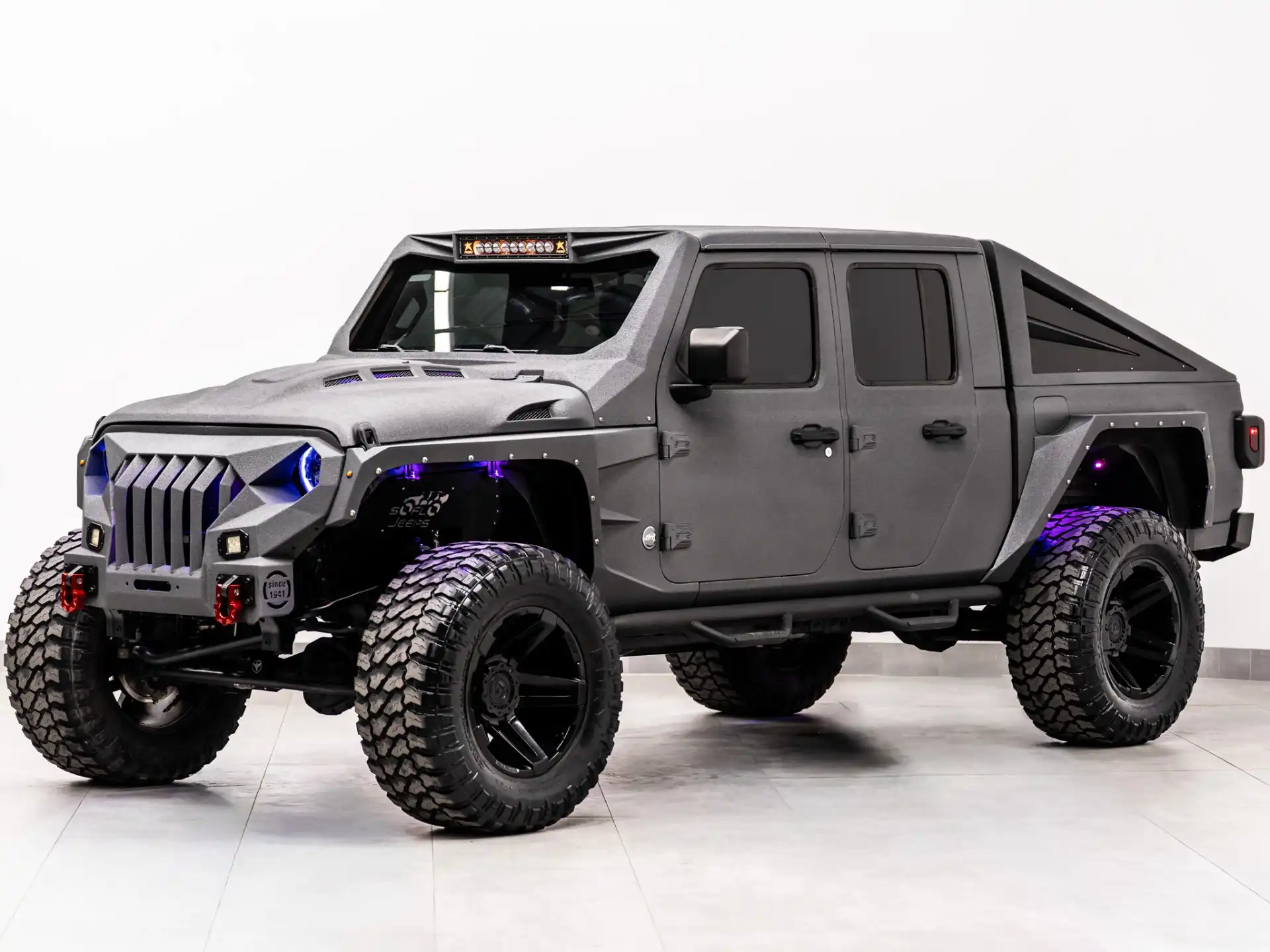 2022 Jeep Gladiator Sport S's photo