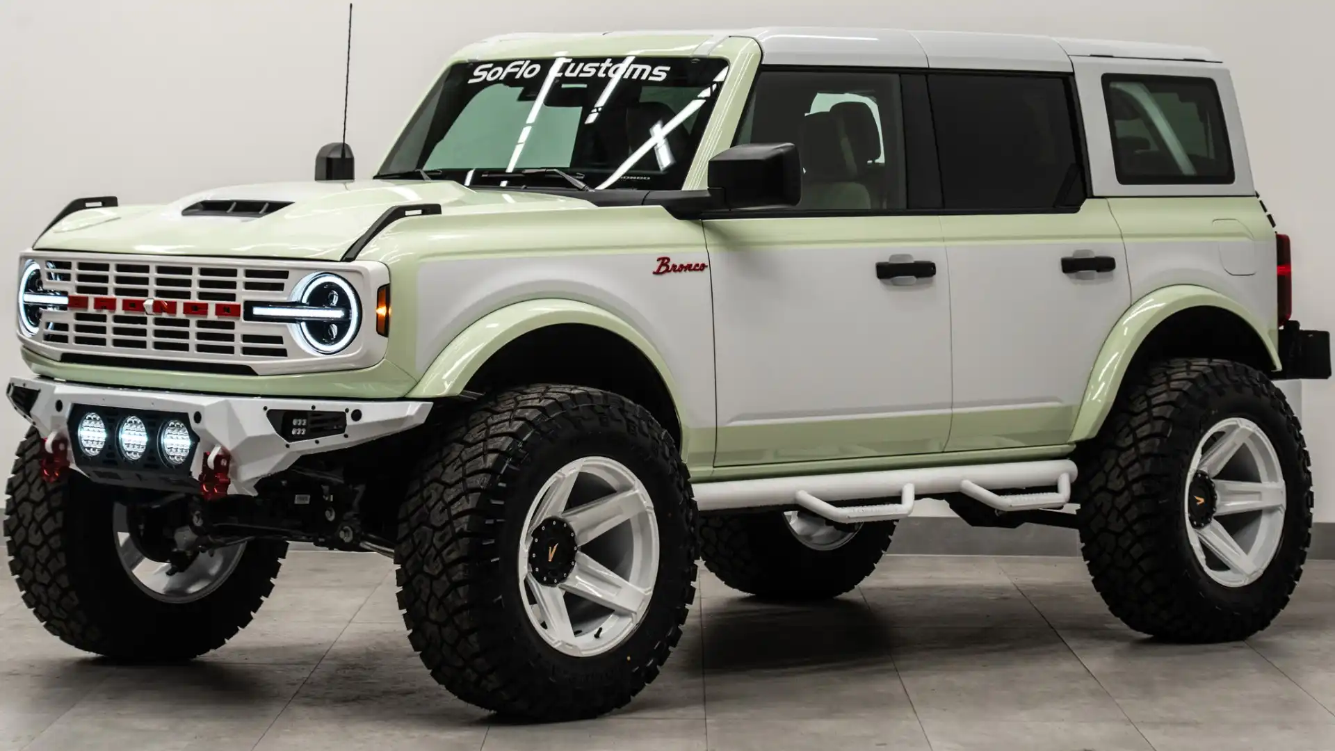 2026 Ford Bronco Big Bend 4WD's photo