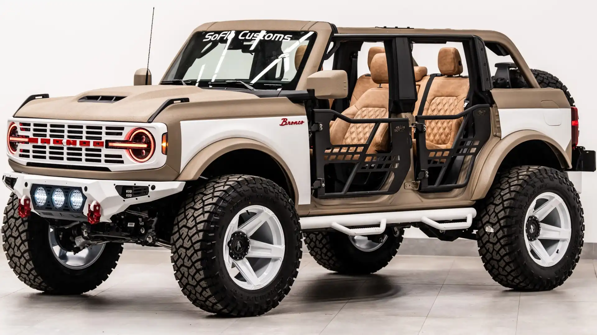 2026 Ford Bronco Base 4x4's photo