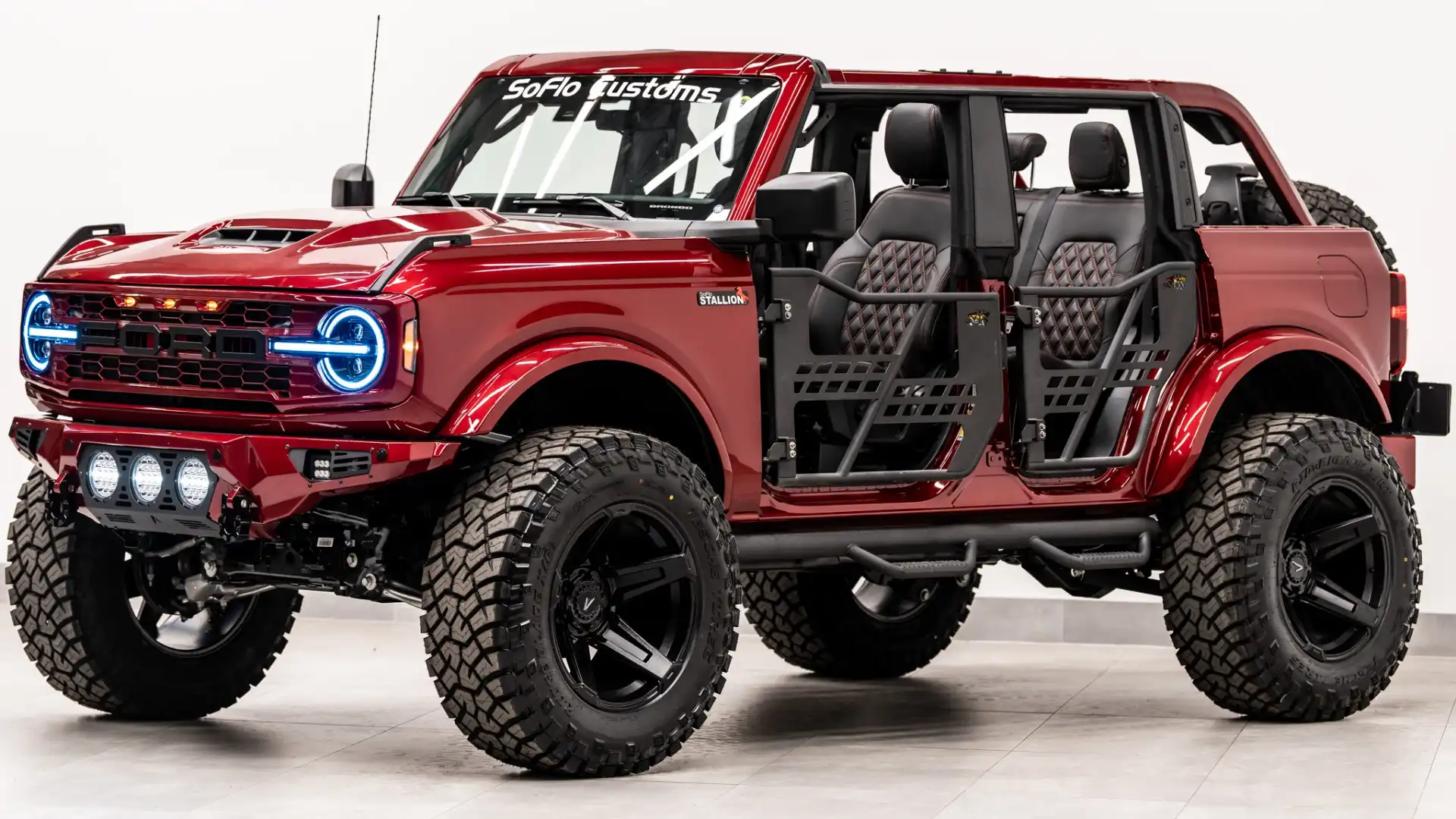 2026 Ford Bronco Base 4x4's photo