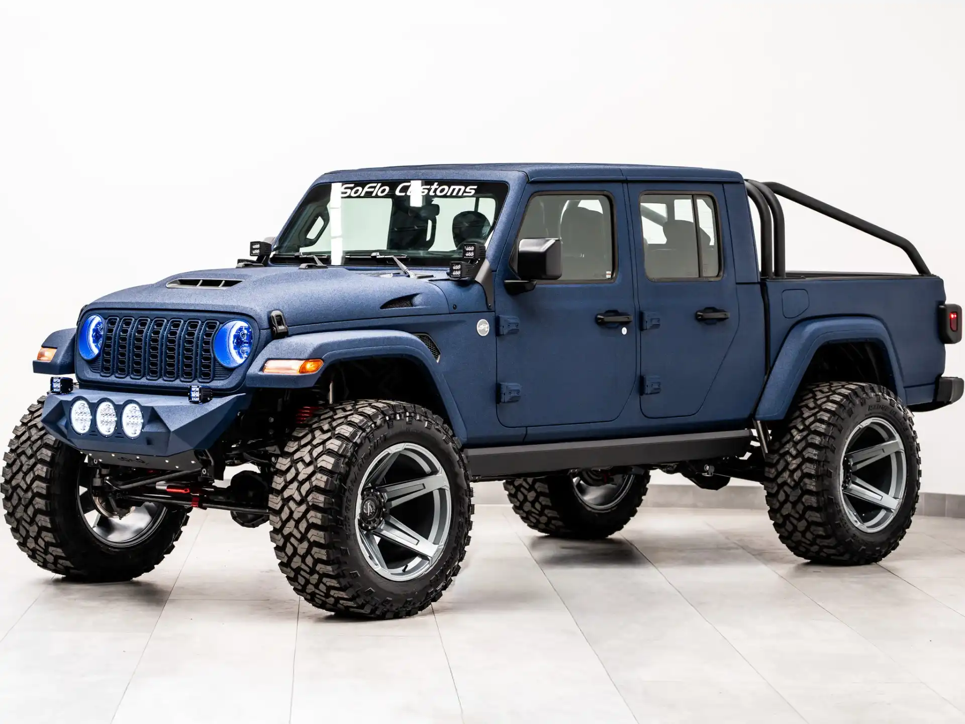 2026 Jeep Gladiator Sport Auto's photo