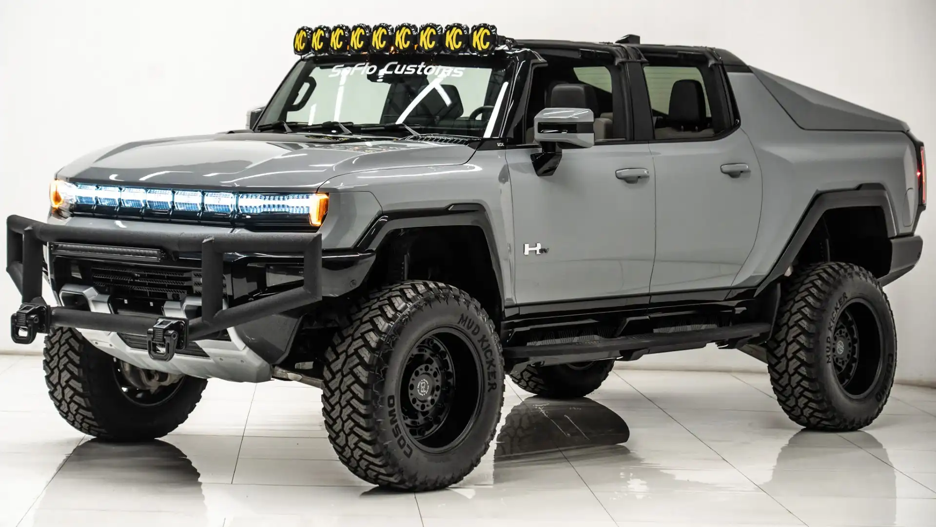 2024 GMC Hummer EV 3X's photo