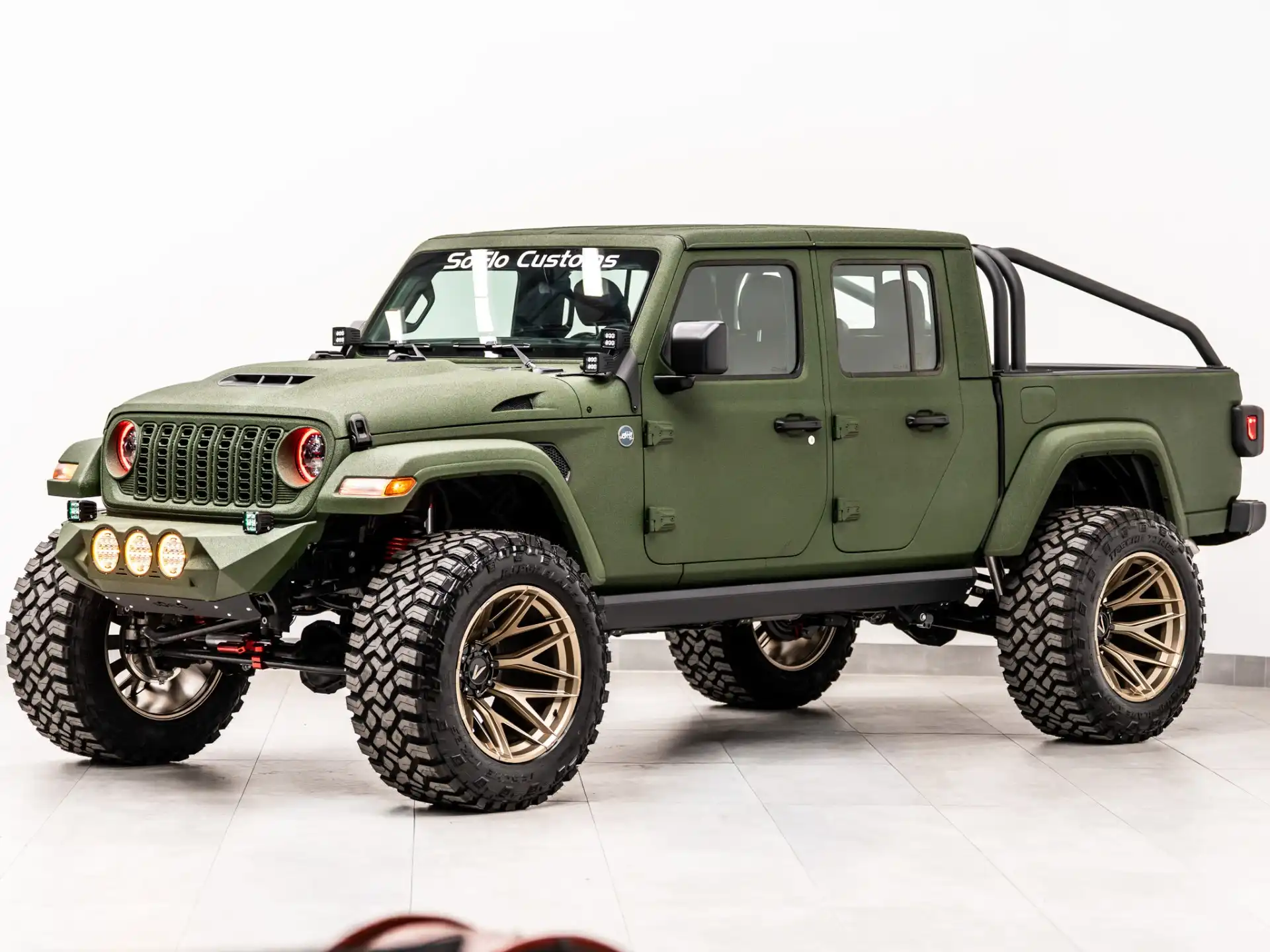 2026 Jeep Gladiator Sport Auto's photo