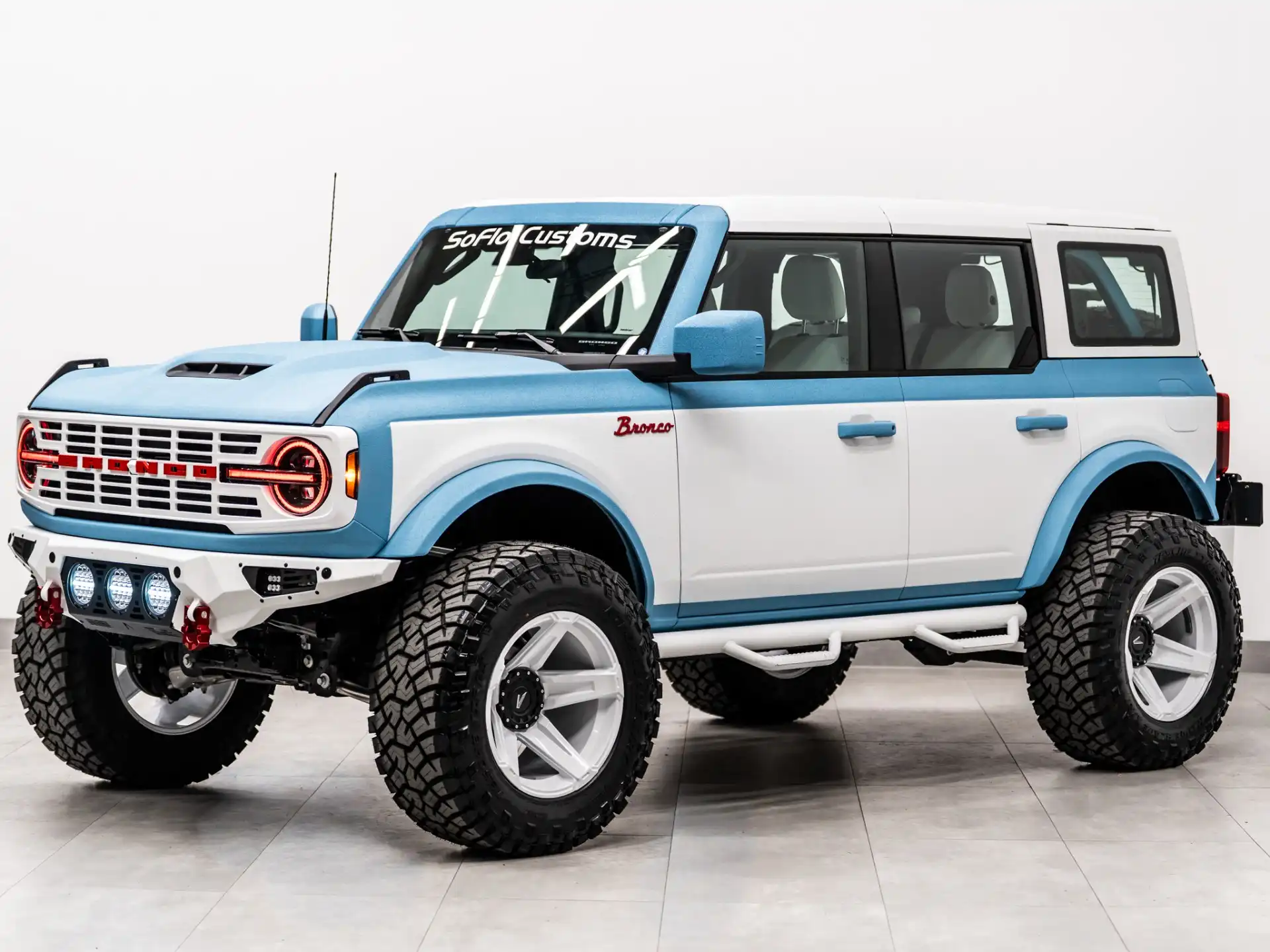 2025 Ford Bronco Big Bend 4WD's photo