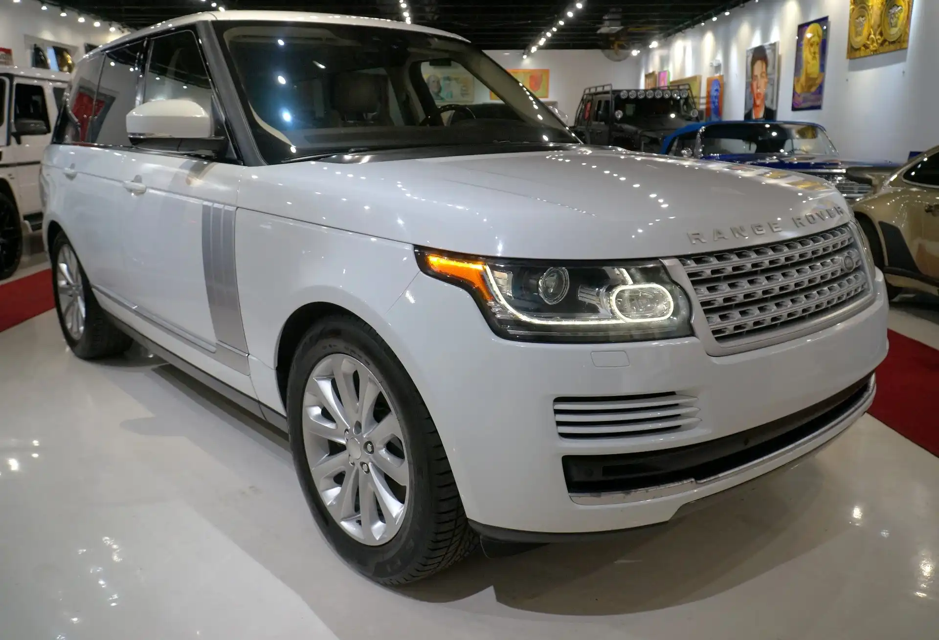 2017 Land Rover Range Rover HSE Td6 Diesel's photo