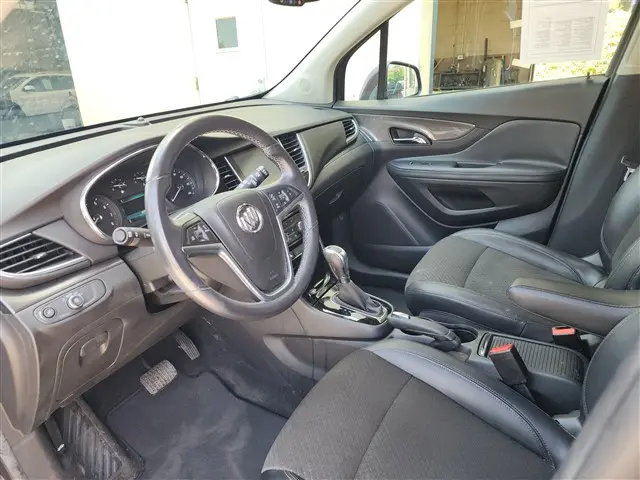 2018 Buick Encore Preferred photo 5